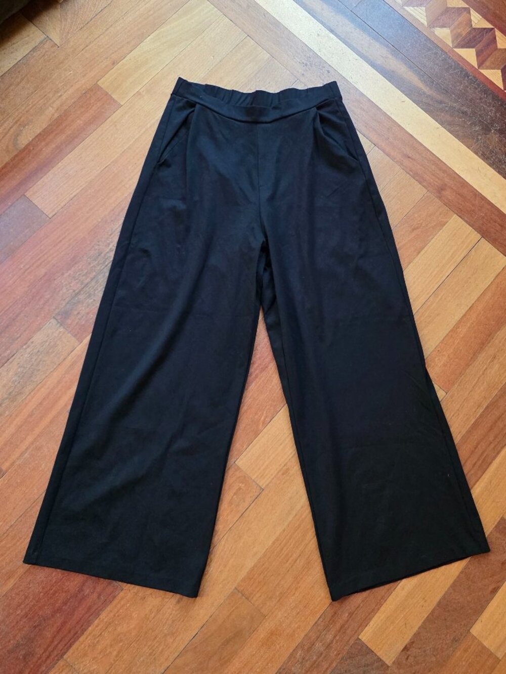 Banana Republic Black Stretch Palazzo Pants Size Medium